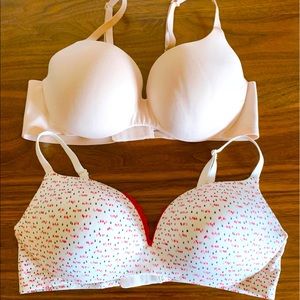 Victoria’s Secret bras